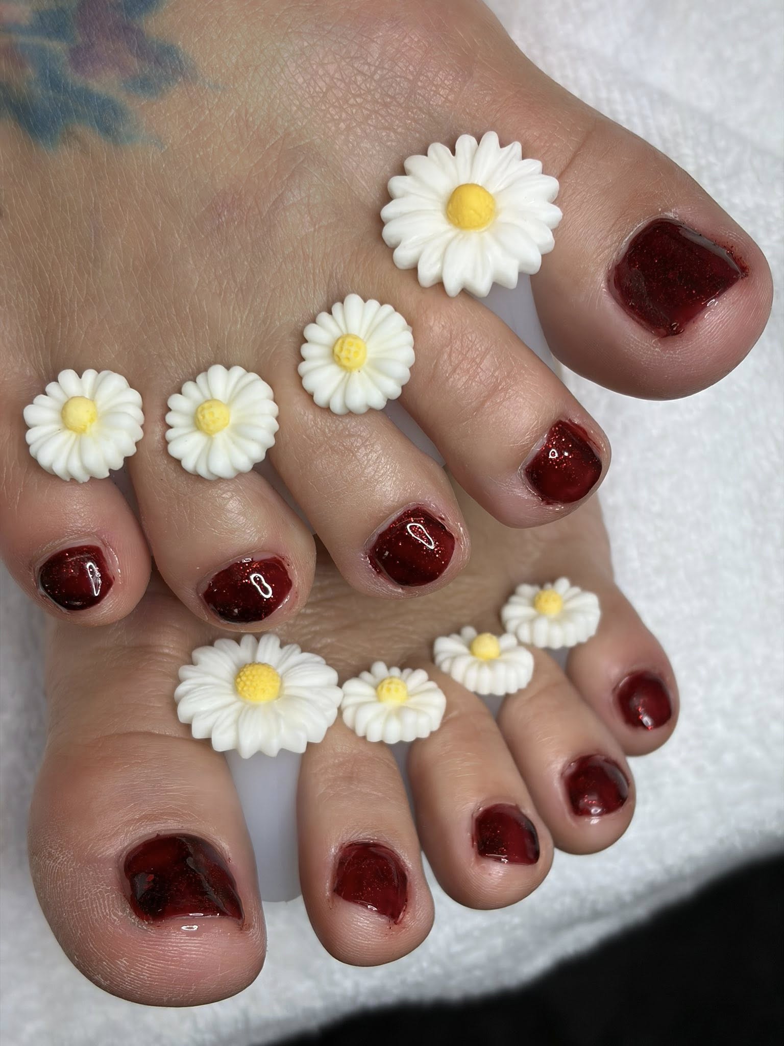 Pédicure marguerites